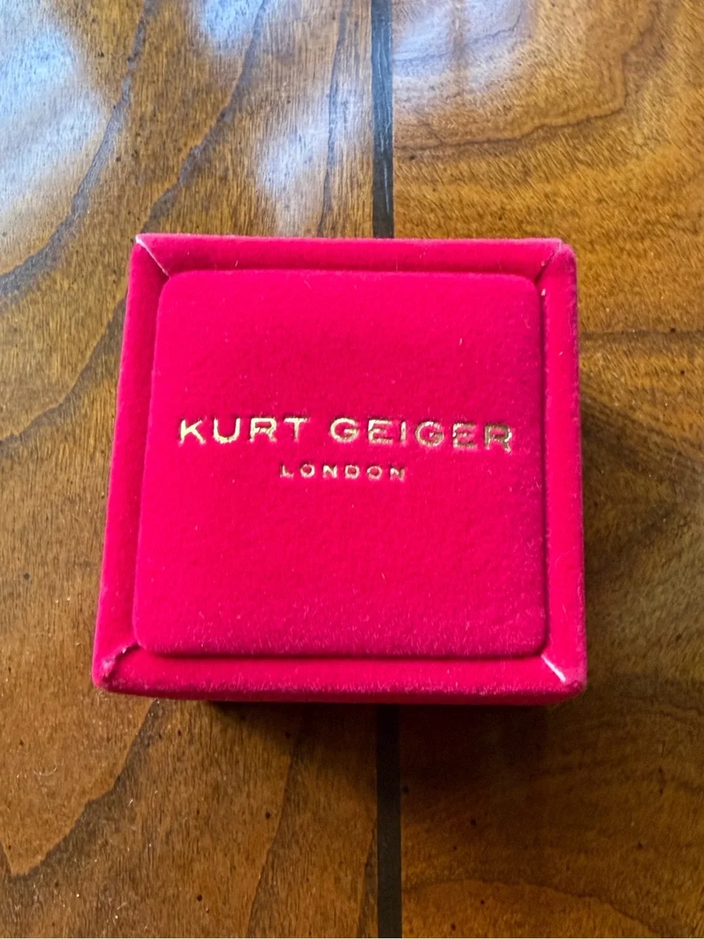 Kurt Geiger Heart Ring - Picture 1 of 4